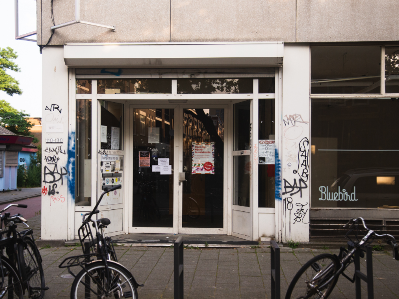 Creative Meeting Room